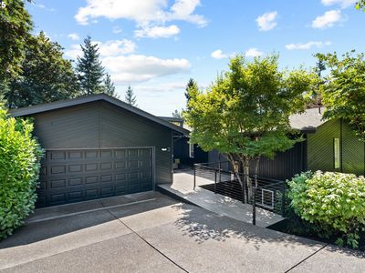 2 Falstaff St, Lake Oswego, OR, 97035