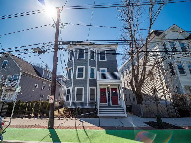 318 Beacon St #3 — Photo 19