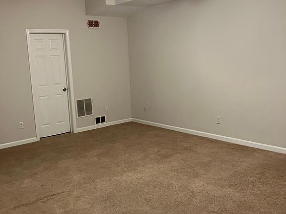 3rd image of 120 Fawn Ct