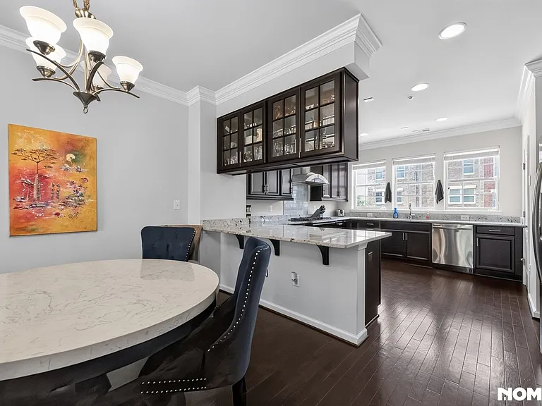 817 Fair Winds Way — Photo 12