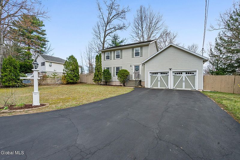 2nd image of 117 Woodin Road