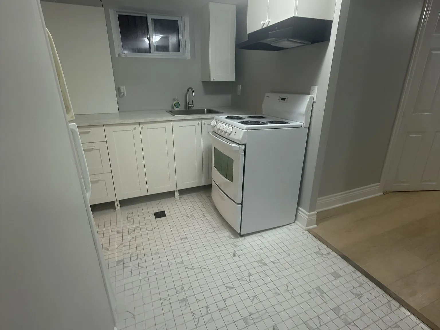 1 bed, $1,200 — Photo 4