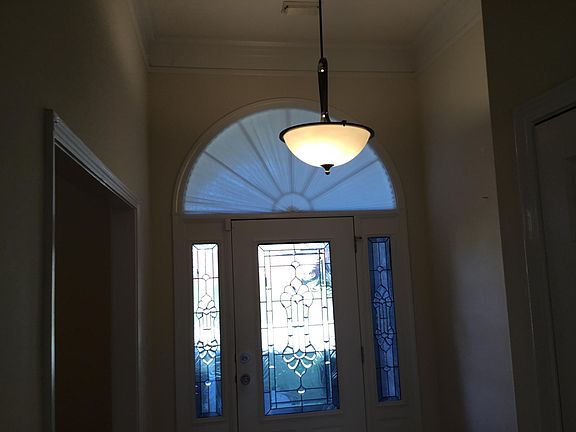 3rd image of 10000 Sunlight Dr