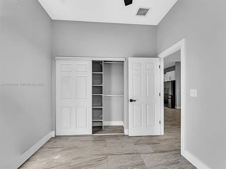 803 N 20th St — Photo 15