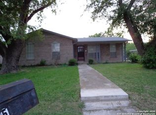 305 Diana Dr, Converse, TX 78109