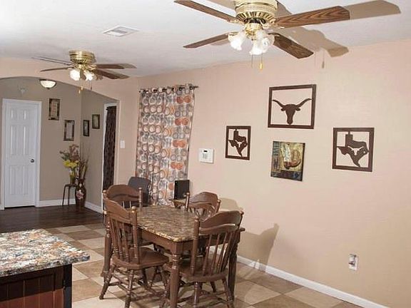 5th image of 3601 Longwood Dr