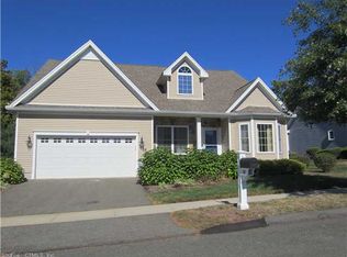 28 Concord Dr, Berlin, CT 06037