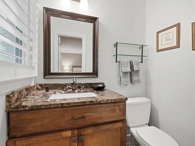 123 Arrow Dr — Photo 9
