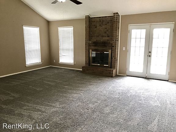 5th image of 1501 NE 6th St