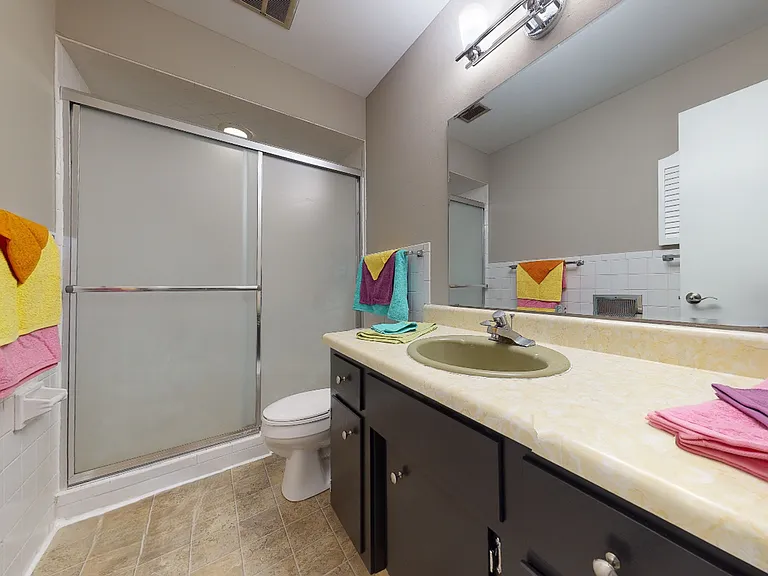 Woodland Reserve Apartments — Photo 66