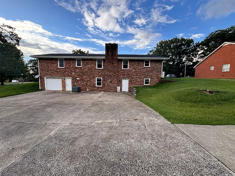 3350 Sango Rd — Photo 41
