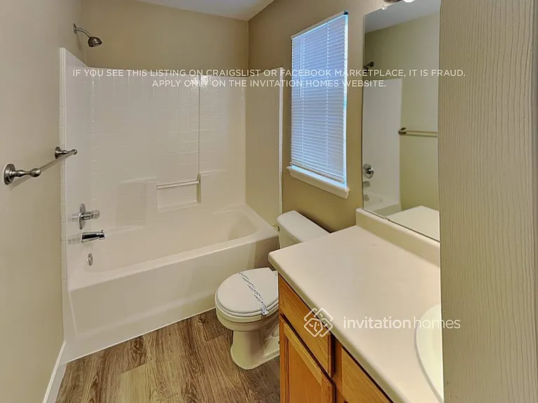 728 Sylvestor Trl — Photo 18
