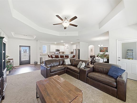 5th image of 16536 Aransas St