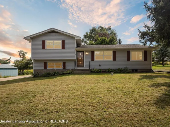 1399 W Kalamo Hwy #R-2, Charlotte, MI 48813