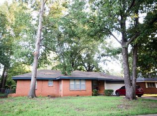 712 Elmwood Dr, Norman, OK 73072