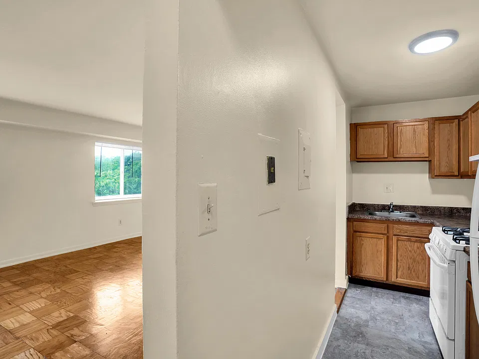 The McKinley Apts