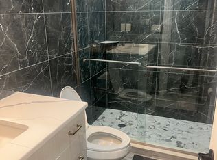 80 Coventry Ave, Albertson, NY 11507