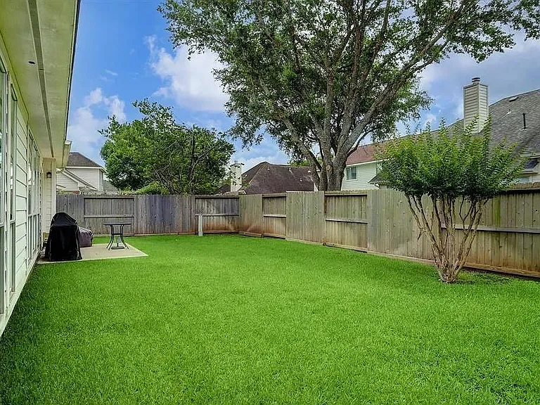 635 Presley Way — Photo 19