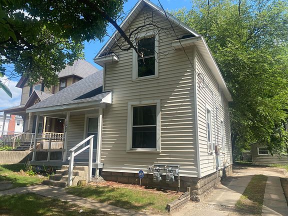 3rd image of 1222 Eastern Ave SE