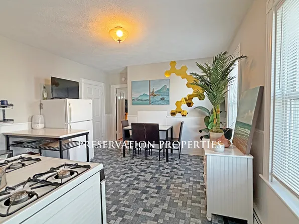 48 Cook St #1, Newton, MA 02458