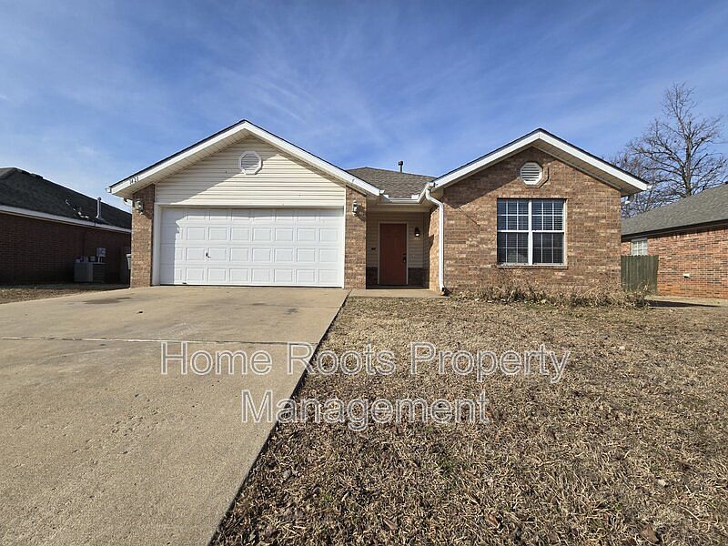 1st image of 1421 S Jasmine Ln