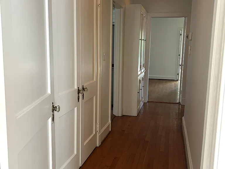 207 Kensington Rd — Photo 12