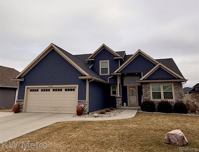 5760 Stone Briar Ln S, Freeland, MI, 48623