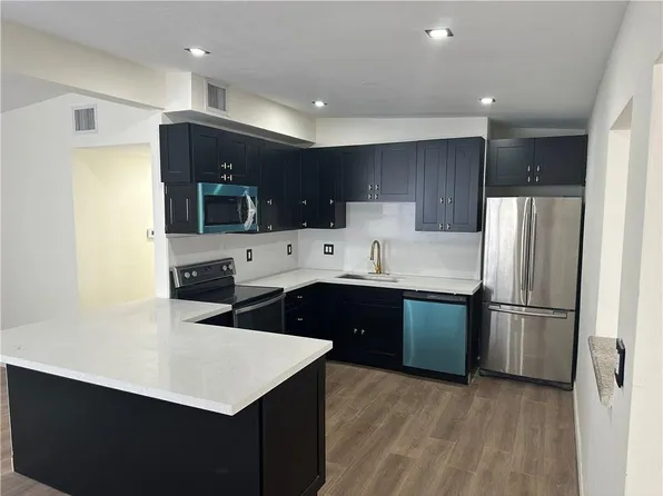 1330 NE 41st Drive, Pompano Beach, FL 33064