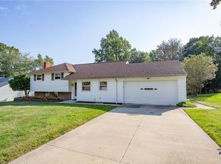 715 Radford Dr, Richmond Heights, OH 44143