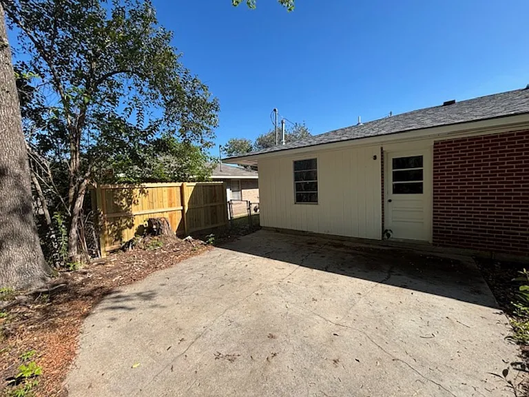 8447 S Parkland Dr — Photo 15