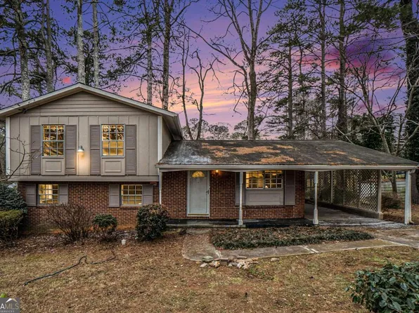 3310 Chisholm Trl SW, Marietta, GA 30060