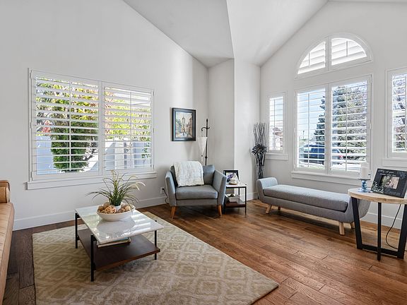 5th image of 1293 W Margaret View Cir