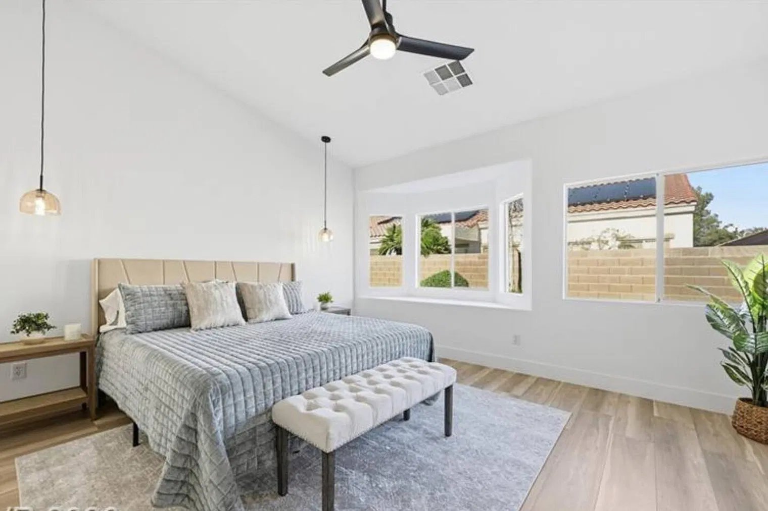 4 bed, 2.0 bath, $5,838 — Photo 3