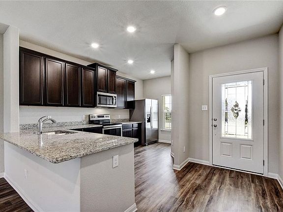 3rd image of 104 Continental Ave