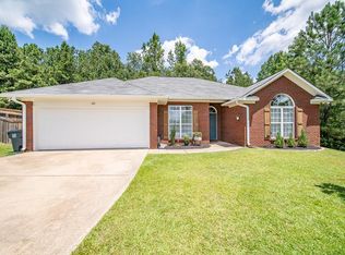 165 Bluebird Ln, Phenix City, AL 36870