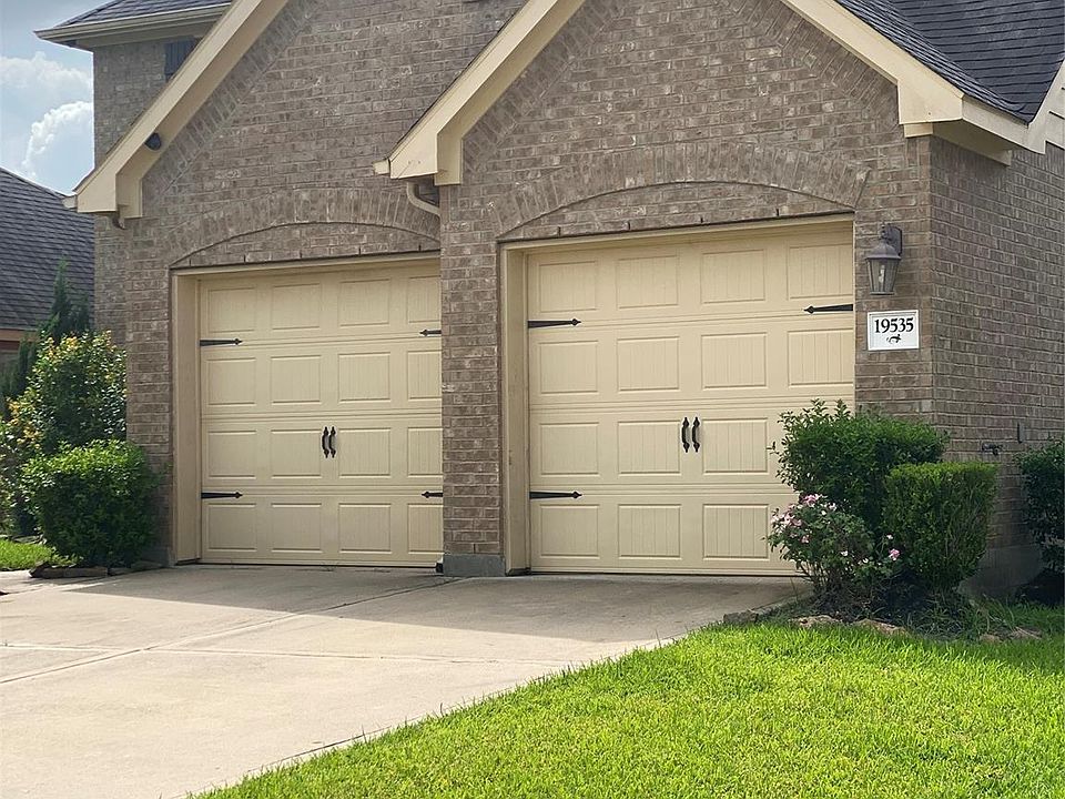 1st image of 19535 Sundance Edge Ct