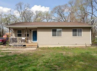 255 Jackson St, Waterloo, IA 50703