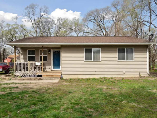 255 Jackson St, Waterloo, IA 50703