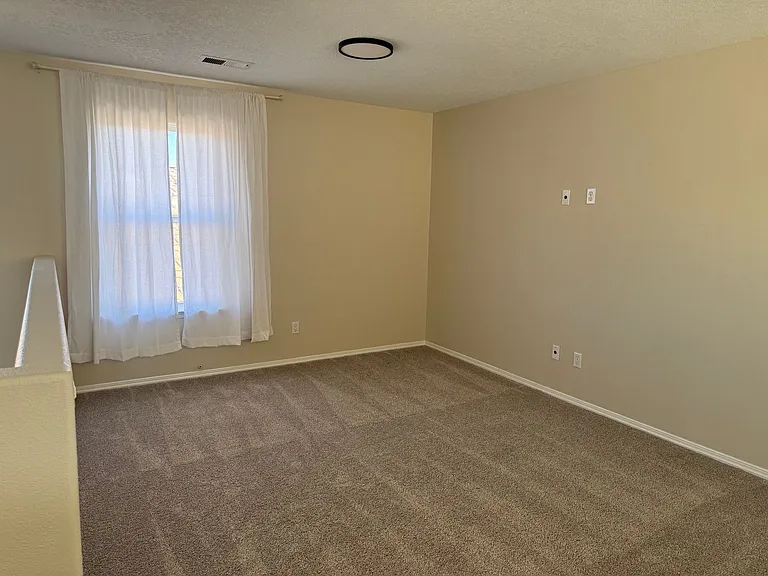 6202 Sierra Nevada Cir NW — Photo 9