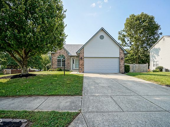 2nd image of 6395 Thornridge Dr