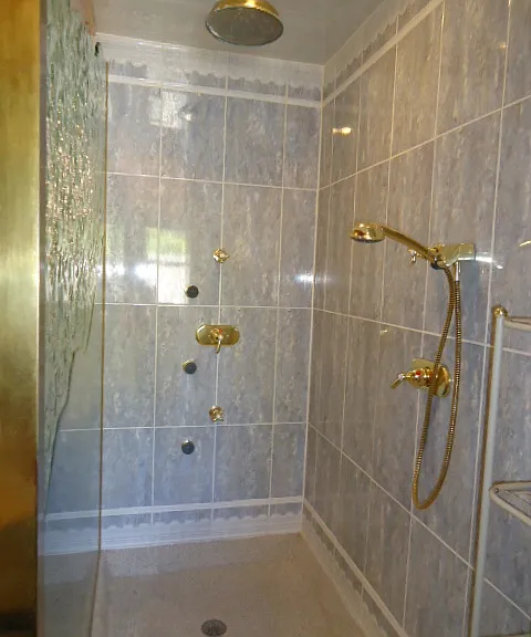 15226 Creek Rd — Photo 18
