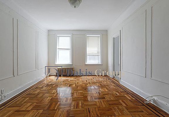 2nd image of 48-02 48th St #Gs9