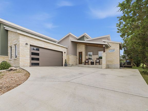 3rd image of 1108 LONG HOLLOW DR