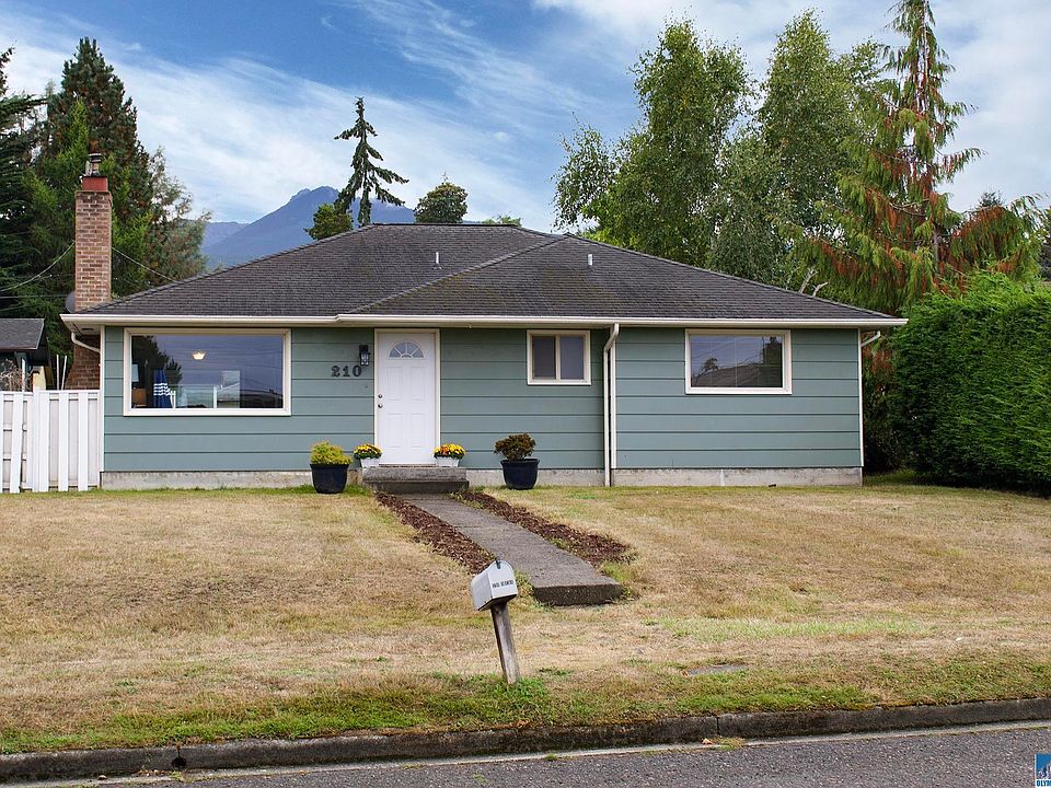 1st image of 210 S Orcas Ave