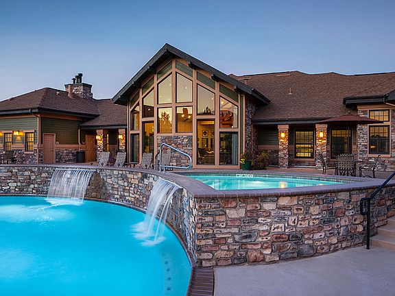 Heated pool and spa open year-round