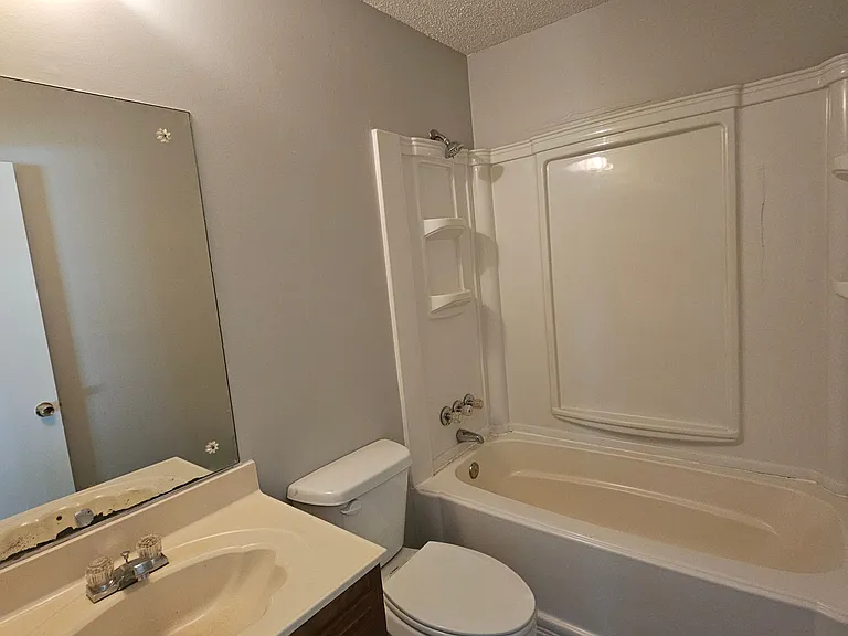 6340 Cornwall Rd — Photo 17