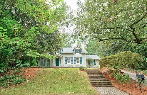 9 Shorter Cir SW Photo 1