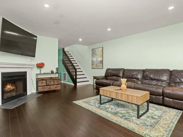2289 Bedford Street #E1, Call Listing Agent, CT 06905