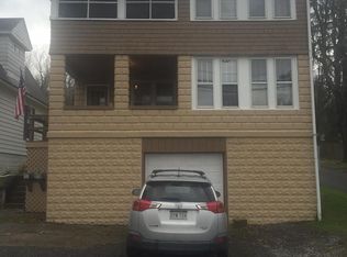 79 W Jefferson St #B, Westover, WV