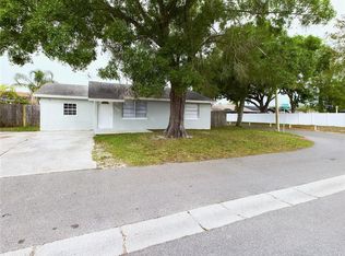 7508 Pond View Ct, Tampa, FL 33615